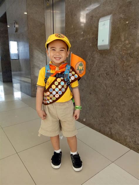 Check spelling or type a new query. Russell in the Up movie costume for Trick or Treat 2018 ...