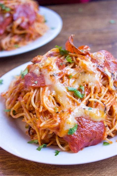 15 Sexy Pasta Dishes For The Perfect Date Night Pasta Dishes Spaghetti Recipes Dinner Casseroles