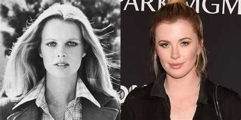 Ireland baldwin ретвитнул(а) tomi lahren. 40 Celebrity Mothers and Daughters at the Same Age (With images) | Celebrities, Kim basinger ...