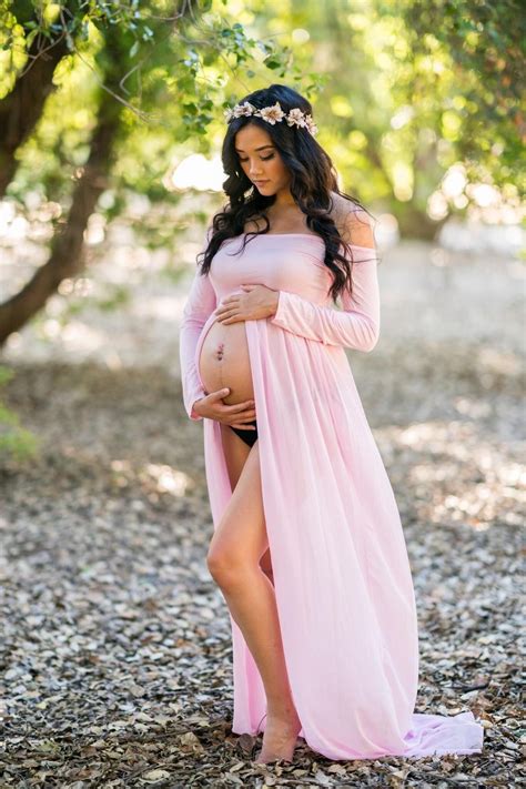Styles For Pregnancy Photoshoot 2021 - Virnasa