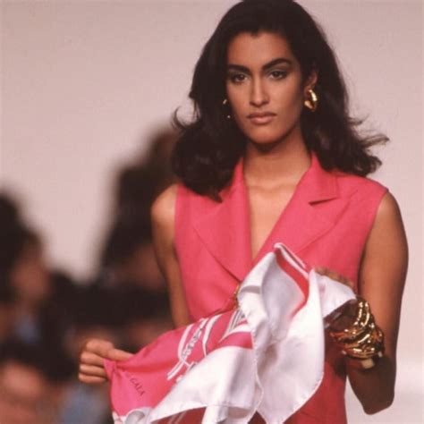Yasmeen Walked For Hermes 90s Runway Models 90s Fashion 90s Models