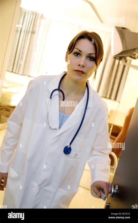 Doctor Room Door Hi Res Stock Photography And Images Alamy