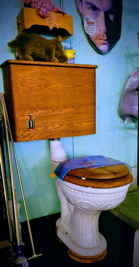Victorian Style Wood And Porcelain Toilet In 2020 Toilet Antiques Wood