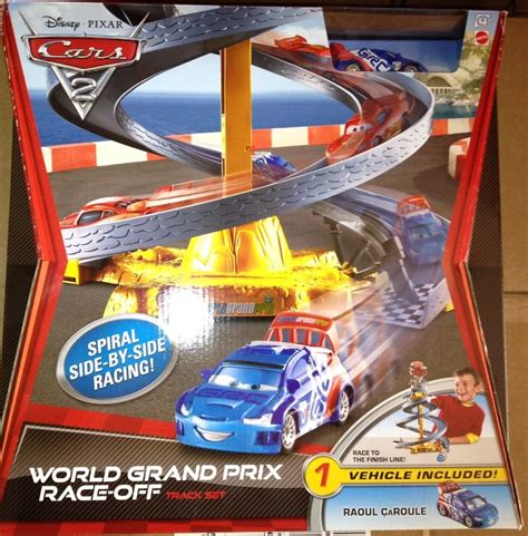 Disney Pixar Cars 2 World Grand Prix Race Off Juego De Pistas En