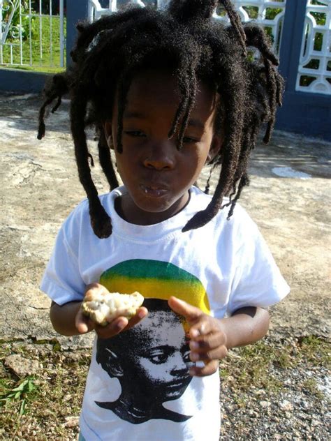 Pin By Ras Robert On Rastafari Sons And Daughters Beautiful Dreadlocks