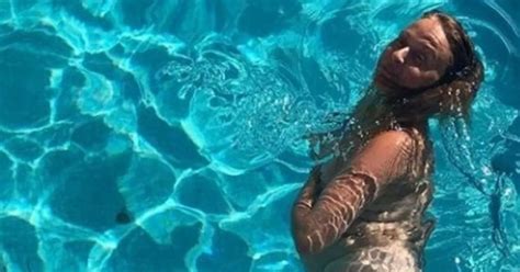 Loose Women S Nadia Sawalha Strips Naked In Pool For Racy Skinny Dip