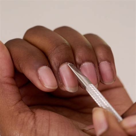 Makeup Tips — How To Care For Your Cuticles
