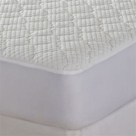While a mattress pad does not necessarily change the overall firmness of your mattress, it can change certain qualities like temperature regulation. Comfort Cushion Memory Foam Mattress Pad (Twin) - Rio Home ...
