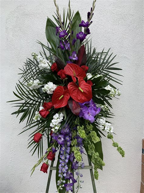 Leave a sympathy message to the family on the memorial page of carl fredric hartig to pay them a last tribute. Celebration of life | Funeral flower arrangements ...