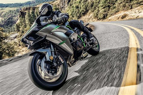 For your convenience, we have tables below listing all new motorcycles nada guides is what most dealers use to price their motorcycles in order to stay competitive with. 2021 Kawasaki Ninja H2 Carbon Guide • Total Motorcycle