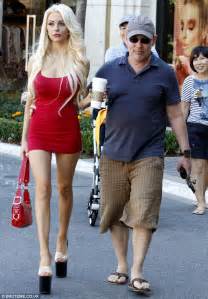 Actor Doug Hutchison 51 Marries Aspiring Country Singer Courtney Stodden 16 Page 188