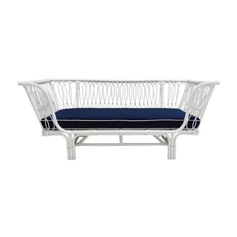 Take A Break With The Comfort Of The Luxurious Melissa Daybed