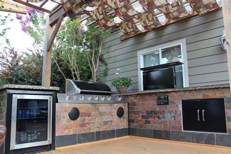 Pin by Sunset Outdoor Living on Outdoor Kitchens | Oregon outdoors, Outdoor kitchen, Outdoor decor