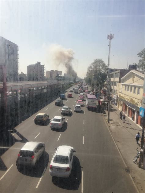 Aseguró que todos los días se daba mantenimiento a la línea 12 del metro y dijo que el presidente del país, andrés accidente en metro de ciudad de méxico: Incendio afecta vías en Línea 2 del Metro CDMX, entre Xola ...