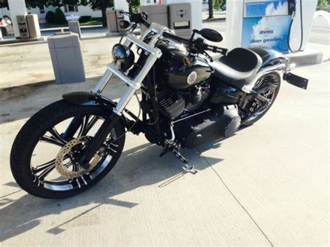 Standard model breakout is a single rotor up front. Custom 2013 Harley-Davidson FXSB - Softail Breakout ...
