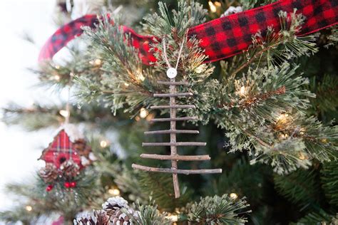 How To Make Rustic Twig Christmas Ornaments