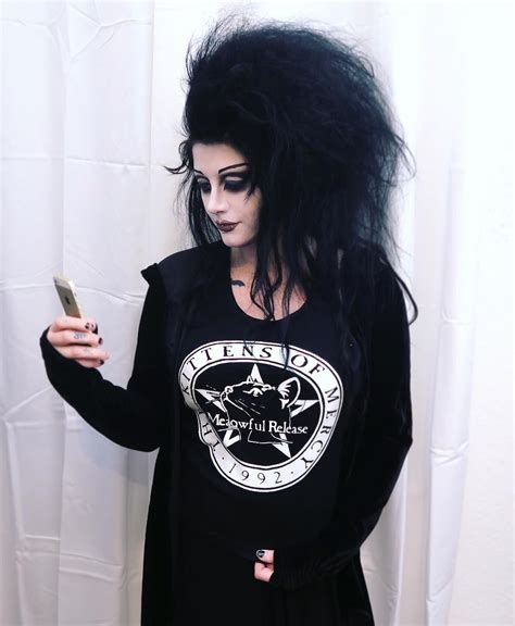 dark fashion gothic fashion sensual goth subculture oh my goddess goth look goth women