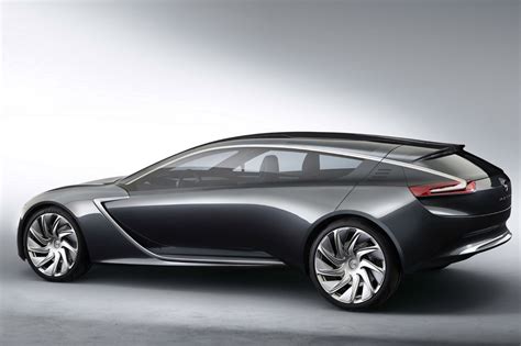 It is the capital of the province of monza and brianza. Opel va aduce la Frankfurt conceptul Monza | Auto TestDrive