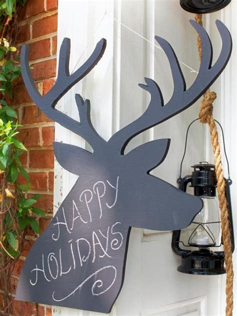 See more ideas about christmas decorations, christmas diy, christmas deco. Reclaimed Wood Holiday Decorating Ideas | HGTV