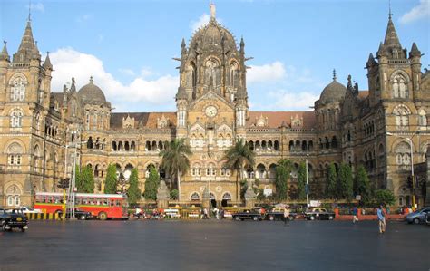 Top 10 Attractions To Visit In Mumbai Maharashtra