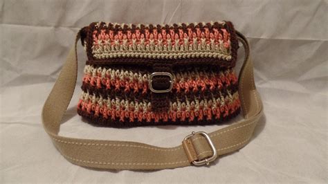 Crochet bag pattern crochet patterns crochet shell stitch crochet handbags crochet accessories crochet weaves crochet purse patterns bags crochet bag pattern free. https://www.facebook.com/pages/Stylen-with-Cstyles-Bag-O ...