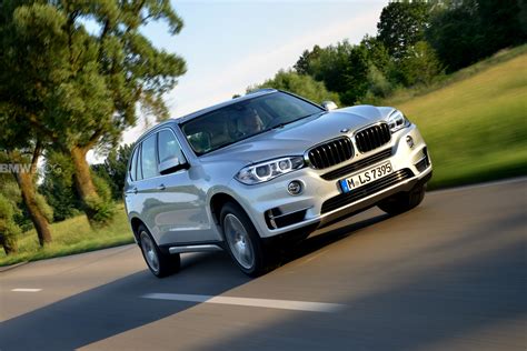 Save $10,404 on a 2016 bmw x5 xdrive50i awd near you. BMW X5 xDrive40e - See new images