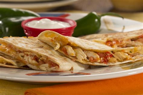And, if you're craving beef, try our ultimate ground beef quesadilla. Cheesy Chicken Quesadillas | EverydayDiabeticRecipes.com