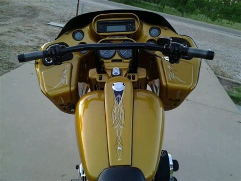 Honda fury apehangers yamaha stryker apehangers road king custom handlebars. Buy HARLEY DAVIDSON ROAD GLIDE CUSTOM BAGGER on 2040-motos