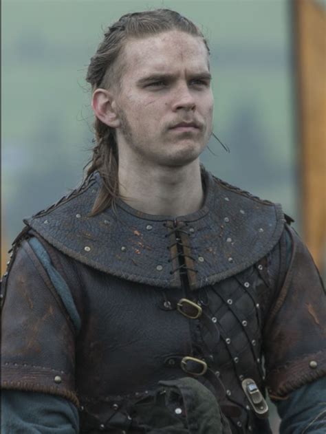 He is attested to by the tale of ragna. Hvitserk ️ | Filmes, Entretenimento