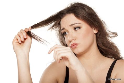 7 Natural Remedies For Greasy Hair