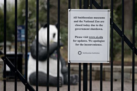Smithsonian Museums And National Zoo Close Because Of Government