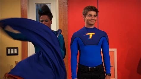 Image Max Gets Cape The Thundermans Wiki Fandom Powered By Wikia