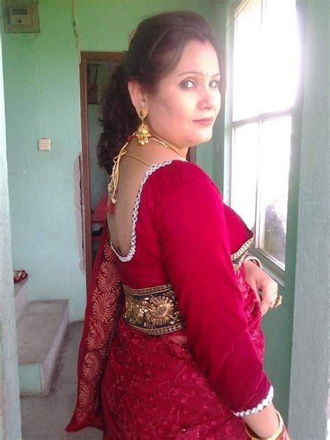 Pin By Shakun R On Aunt Beautiful Women Over 40 Beautiful Women Naturally India Beauty Women