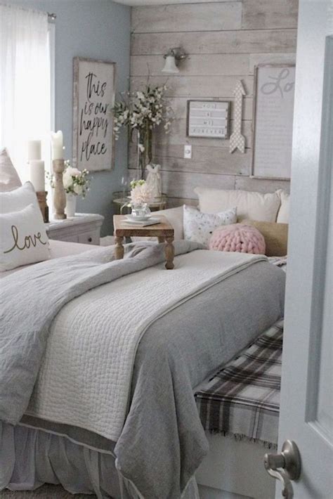 18 Romantic Shabby Chic Master Bedroom Ideas 14 Lmolnar