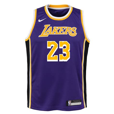 In fact, james' lakers jersey is the only one sold during free agency that's cracked the company's top 10. LeBron James Los Angeles Lakers Statement Edition Youth ...