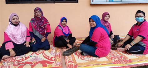 Di peringkat sekolah telah ditubuhkan banyak kelab permainan dalaman seperti congkak, batu seremban dan. Hidupkan permainan tradisional! Sebagai alat perpaduan ...