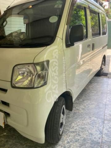 Daihatsu Hijet Used 2013 Petrol Rs 3950000 Sri Lanka