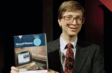 Bill Gates Presenting Windows 30 1990 Roldschoolcool