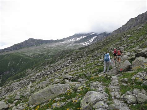 Die wanderung im überblick die wanderung zur kasseler hütte ist technisch nicht schwierig, aber konditionell anspruchsvoll. Greizer Hütte - Kasseler Hütte - Wandern
