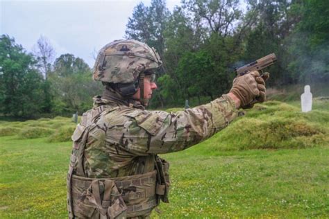 No Slack Soldiers Of 2 327th Inf Regt Take To Range Maintaining