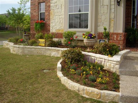 Gorgeous 25 Stone Garden Edging Design Ideas For Amazing Garden