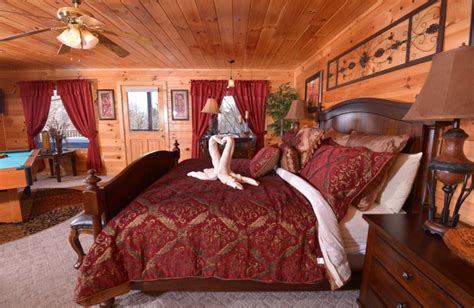 Browse our gatlinburg luxury cabin rentals vacations • family reunions • weddings & events experience the excitement of gatlinburg and pigeon forge while calling one of our luxurious cabins. Fireside Chalets & Cabin Rentals (Pigeon Forge, TN ...