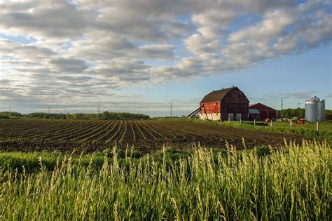 Canadian Farmland Values See Major Increase In 2014 The Globe And Mail