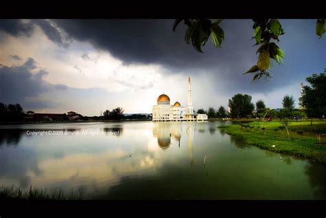 Crystal masjid, kuala terengganu (malaysia). MASJID AS SALAM PUCHONG PERDANA | Layan Landscape Pulak ...