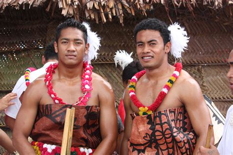 There are approximately 57,000 tongans and tongan americans living in the united states, as of 2012. Tongan Men | heeia98 | Flickr
