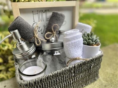 House Warming Gift Basket Bathroom Themed Etsy In 2021 Housewarming