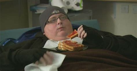 Former Worlds Fattest Man Begs Nhs For Life Saving £100k Surgery Just