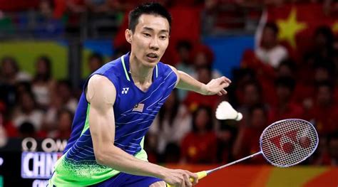Lee made his first landmark in the super series titles. All England Champions: Lee Chong Wei defies medics ...