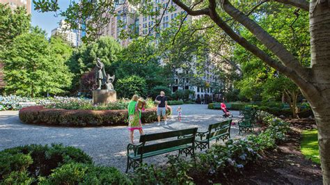 Gramercy Park Steeped In History And Grandeur The New York Times