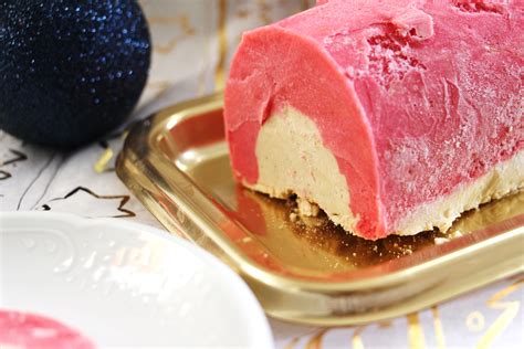 Flo en cuisine Bûche glacée vanille framboise